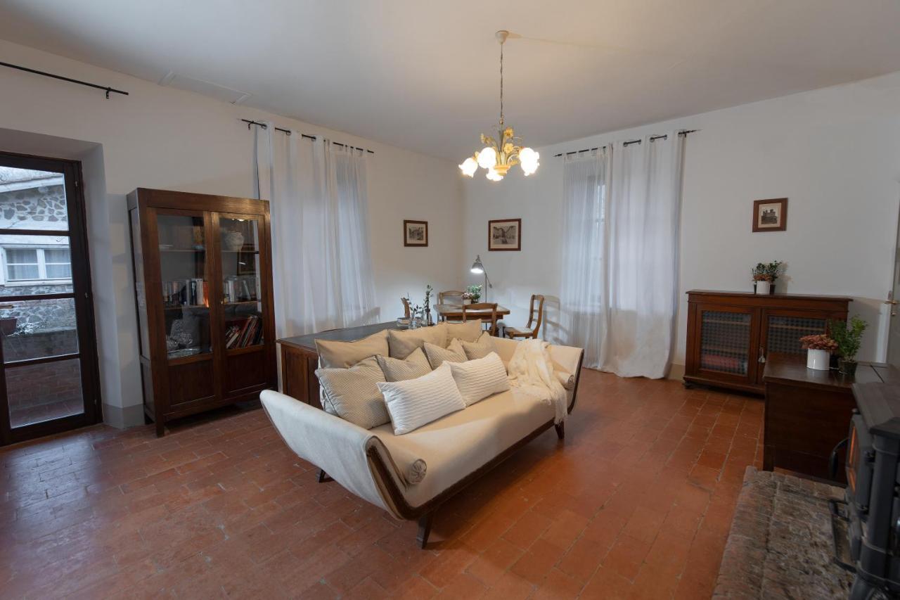 Torre Alfina Agriturismo Borgo Di Campagna Il Tesoro מראה חיצוני תמונה