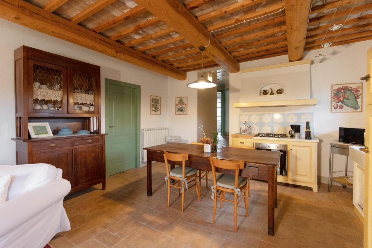 Torre Alfina Agriturismo Borgo Di Campagna Il Tesoro מראה חיצוני תמונה